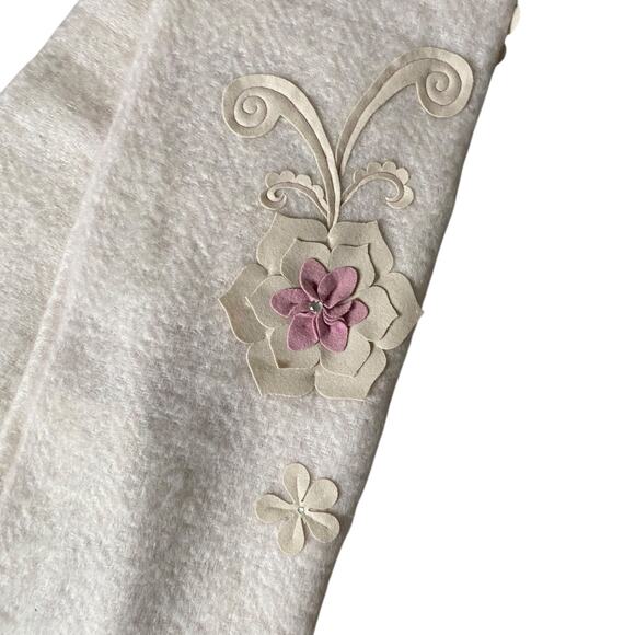 NWT Artistist Accents Fringe Trim Throw Blanket Cream Lavender Wool 50x60 Boho - Picture 8 of 14